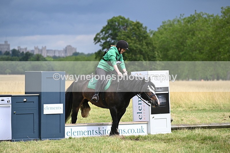 WJ6_2692 - Time at Jump 11:06 to 11:40