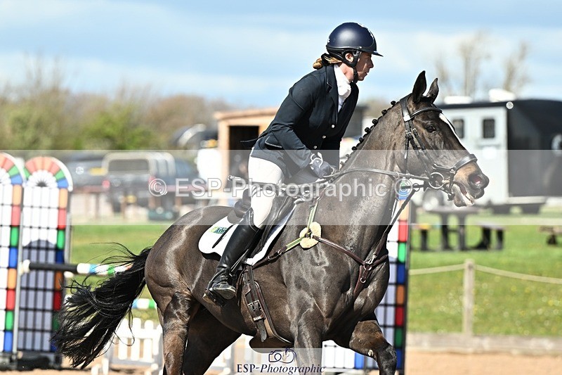 250416-152202-01703 - Cls 6 Foxhunter and 1.20m