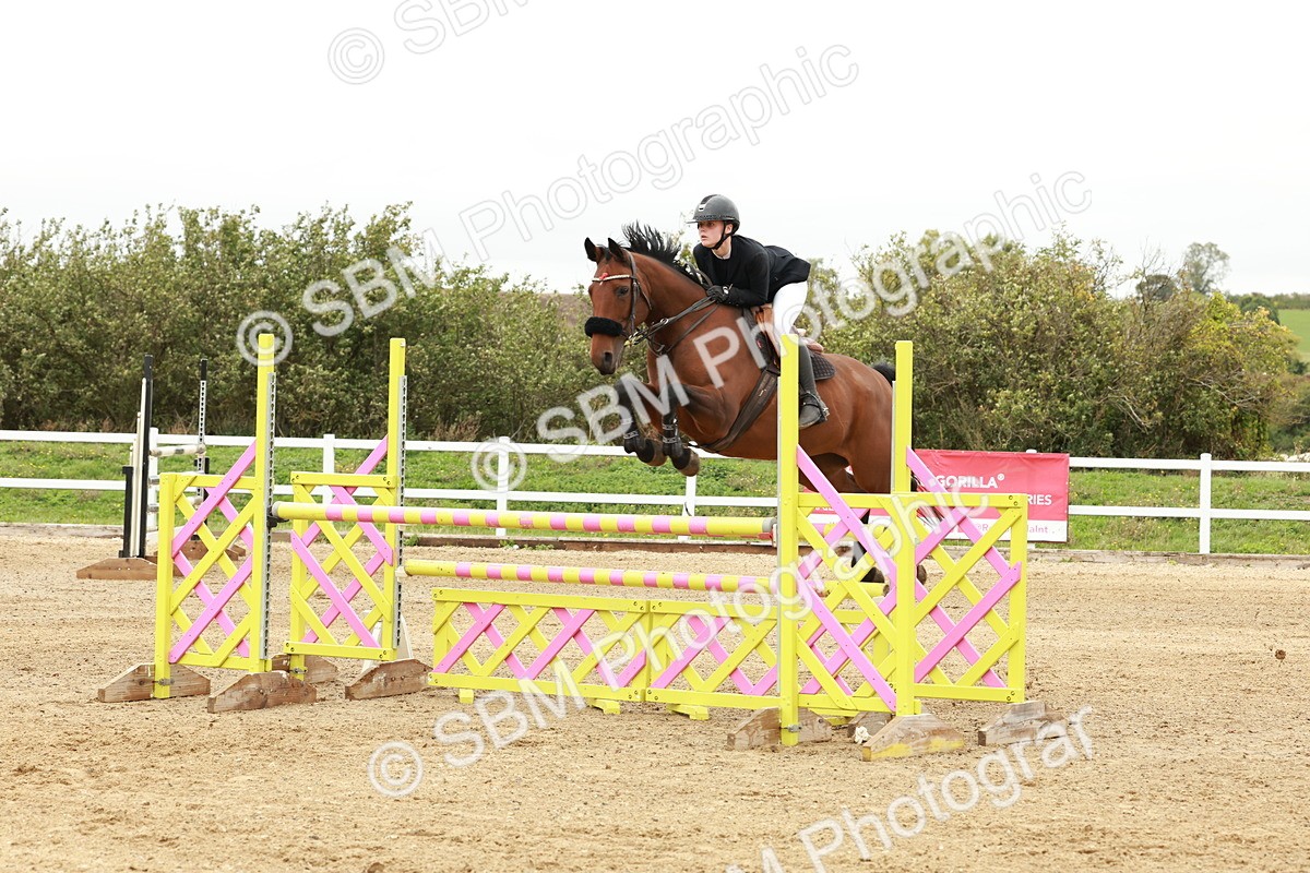 1I0A7737 - Class 4 - Senior Newcomers 1.10m