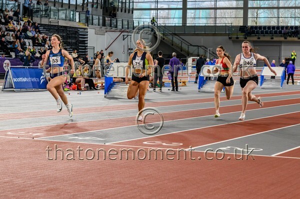 SeniorInd25-916783 - Track Female Set One