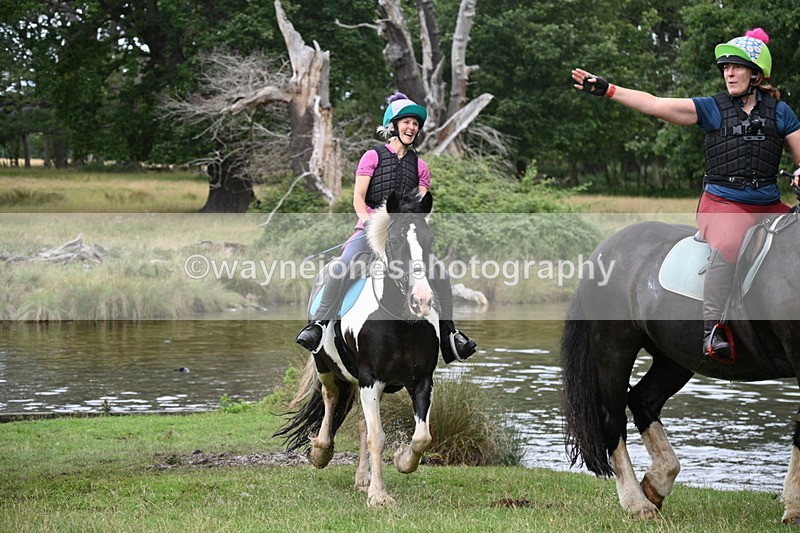 WJ7_2964 - Time at Water 11:37 to 12:13