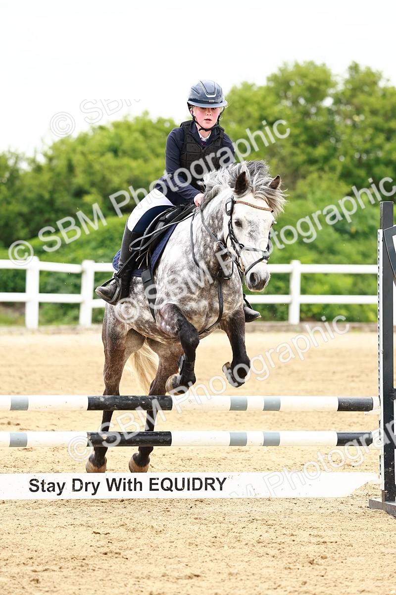 SBM_008435 - Class 4 - 70cm