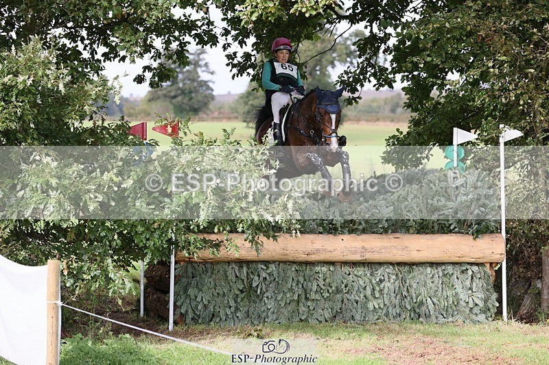 231020-124921-08791 - 065-SIR.HENRY.HALL-Jess.Rimmer-XC