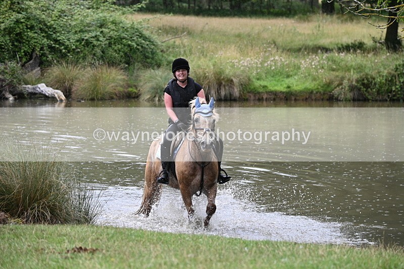 WJ7_5372 - Time at Water 14:00 to 14:53
