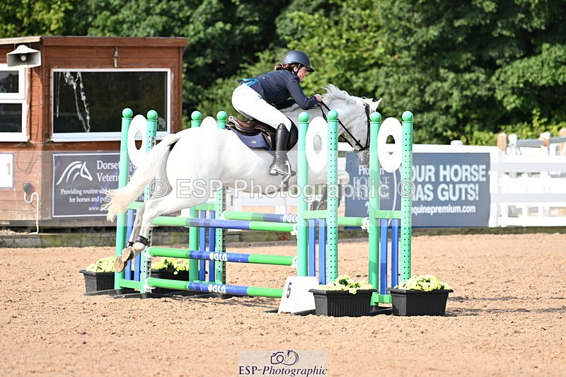 240802A-093812-03406 - Cls 21 A&B Brit Nov & 90cm Open