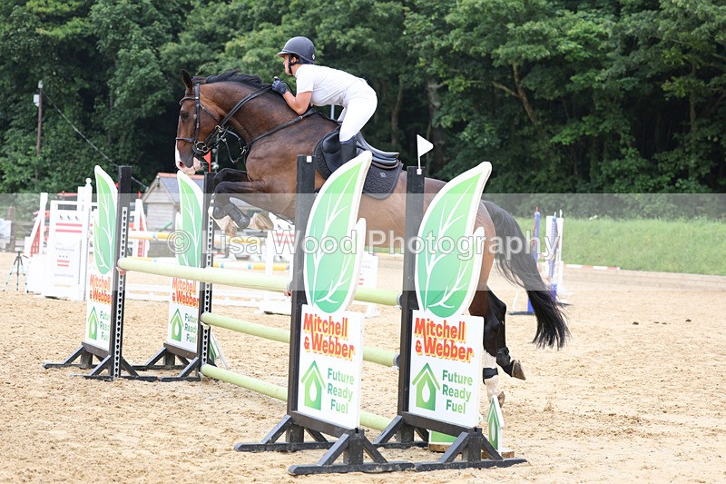 3E7A6368 - Class 8: Senior Newcomers/1.10m open