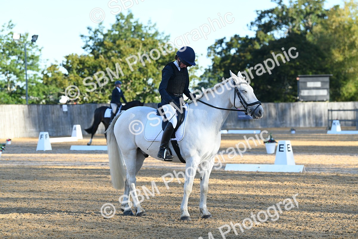SBM_14267 - D4 - Small Tour Championship - Intro B