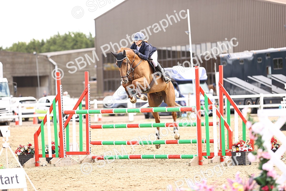 SBM_003769 - Class 22 - Senior Foxhunter 1.20m