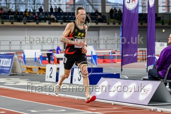 MastRelay26-917473 - Masters Set Three