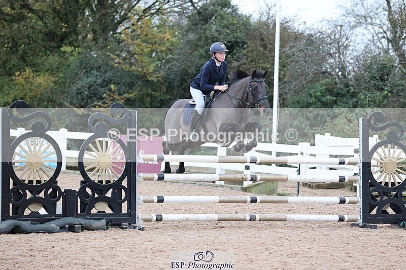 241116X-140152-02356 - Cls 14 A&B Pony Fox & 1.10m Open