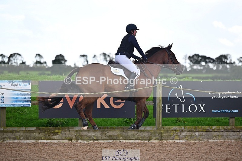 250912-153011-05078 - Cls 17 Chard 1m Speed Derby