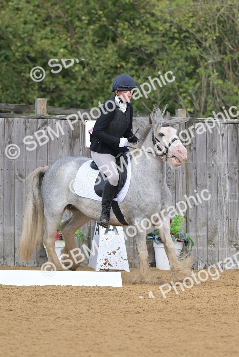 SBM_03727 - D2 - Small Tour Championship Intro 2