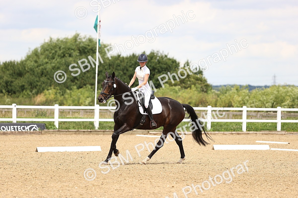 SBM_000974 - Class 4 - Novice 5