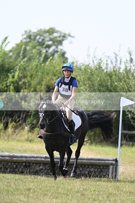 WJ7_7723 - 60cm XC Time 14:21 to 14:47