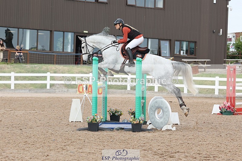 250509-172344-09269 - Cls 24 Snr Newcomers