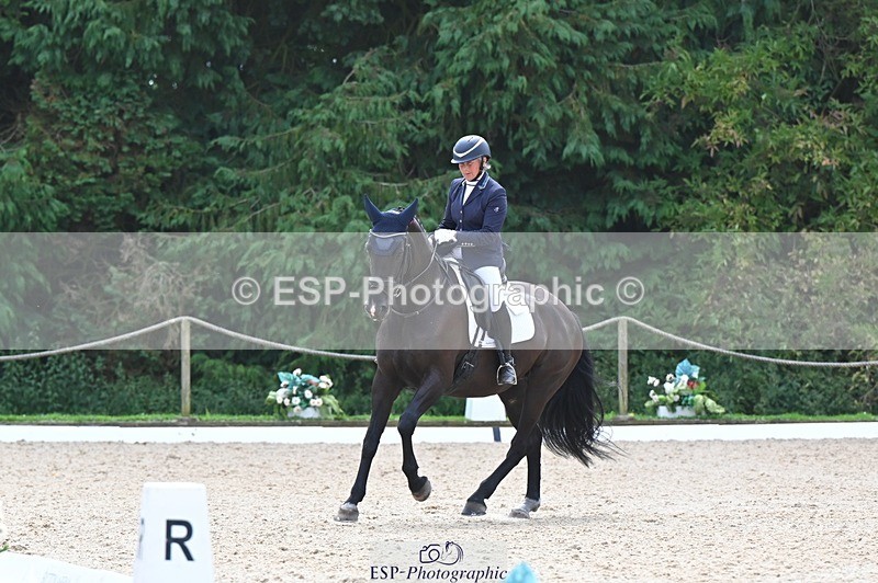 240809-134230-01629 - 230-Louise.Hutchinson-Shovern.Noire