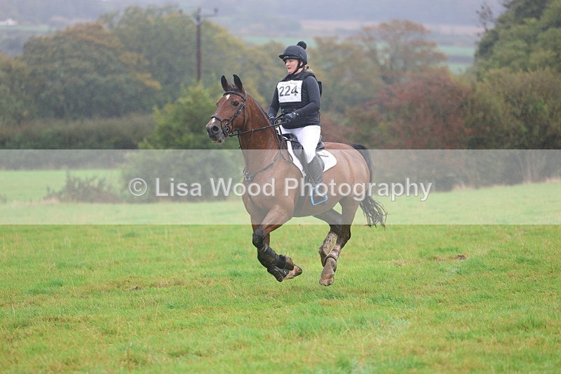 3E7A1209 - Class 2: 70cm: Half Roll Top