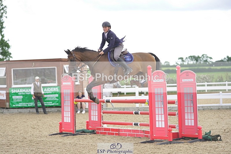 230729A-150538-06748 - Cls 24 1.05m Amateur Quali