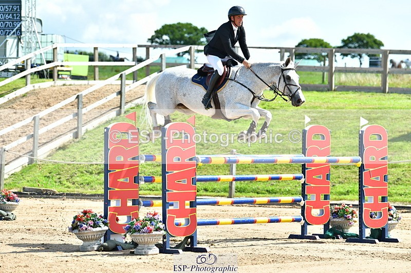 230720A-104753-01972 - Cls 5, 2 Star Medium 1.35m