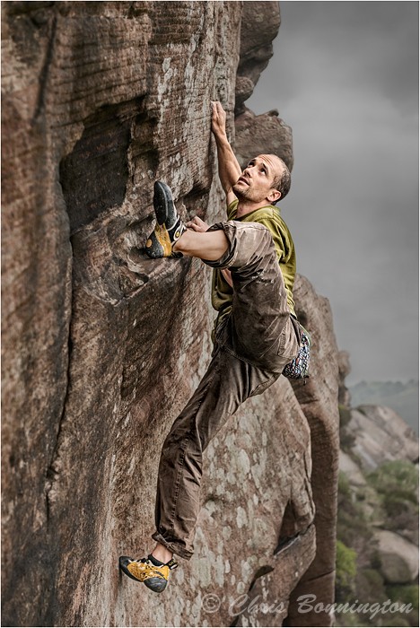 Freeclimbing Roscoes Wall - Action