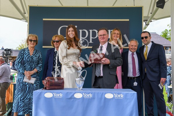 170523-Race 3-Azure Blue-0406 - Race 3 3.00pm 1895 Duke of York Clipper Logistics Stakes