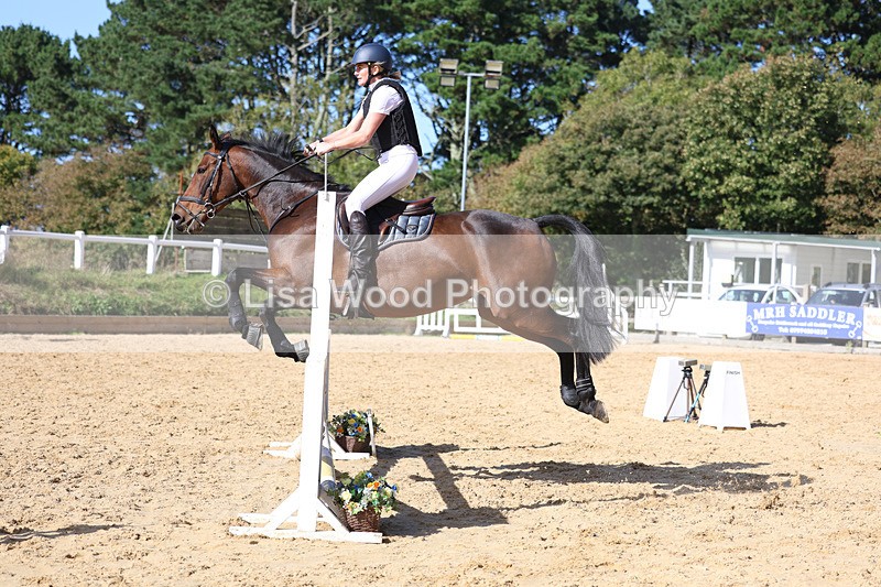 3E7A5133 - Class 9: 80cm Senior