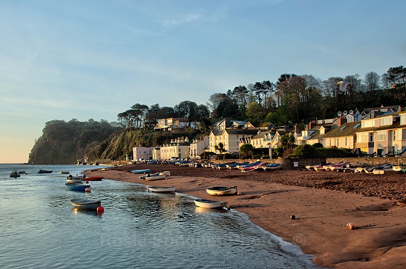 Peaceful early morning at Shaldon Beach - Teignmouth and Shaldon