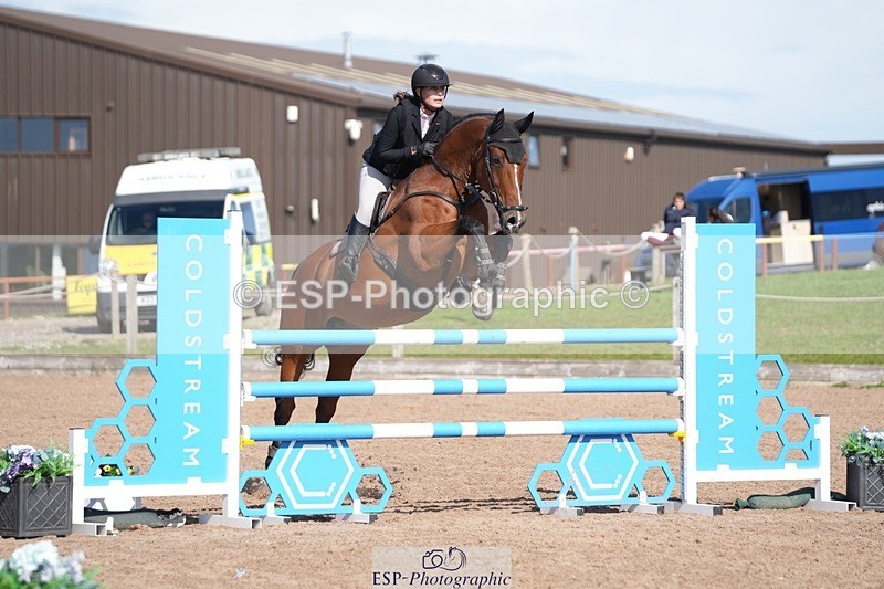 250913-110444-06315 - Cls 14 Snr Newcomers