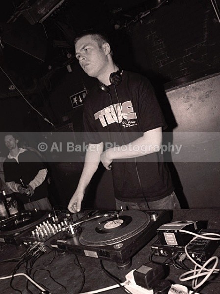 23 benny-live-o - Braintax Exclusive in MCR! @ music box 22.06.02