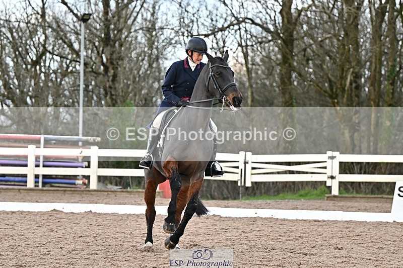 241214-152626-03233 - 123-Susan.Lanz-Wellshead.Foxtrot