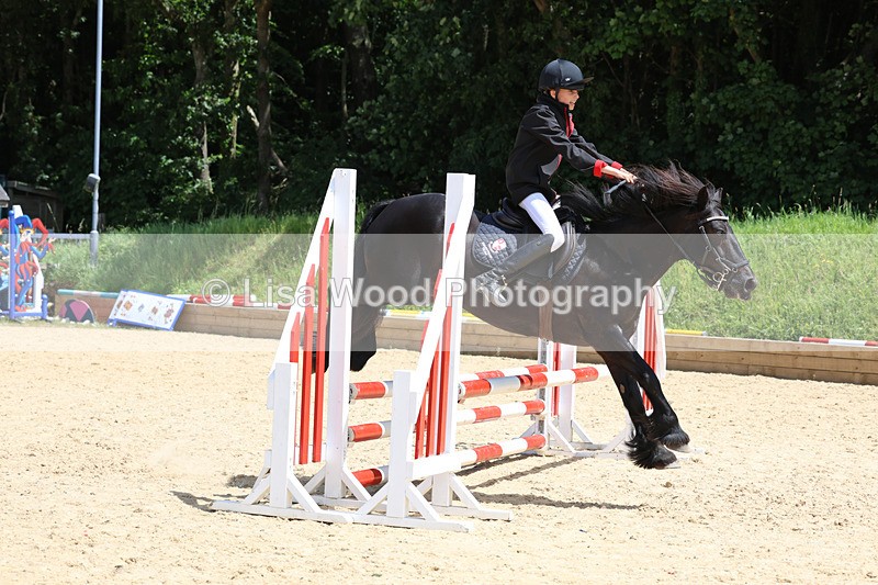 3E7A2107 - Class 4: 70 -75cm Part A