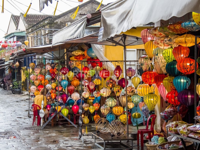 33 - VIETNAM