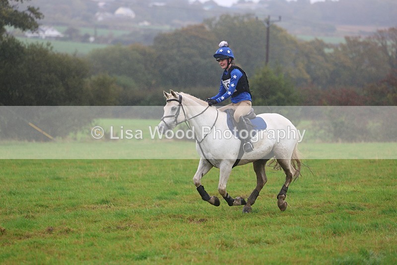 3E7A1455 - Class 2: 70cm: Half Roll Top