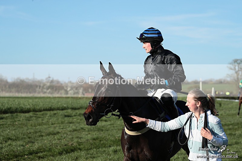 PtP 210326 1111 - VWH Cirencester Races 21/03/26