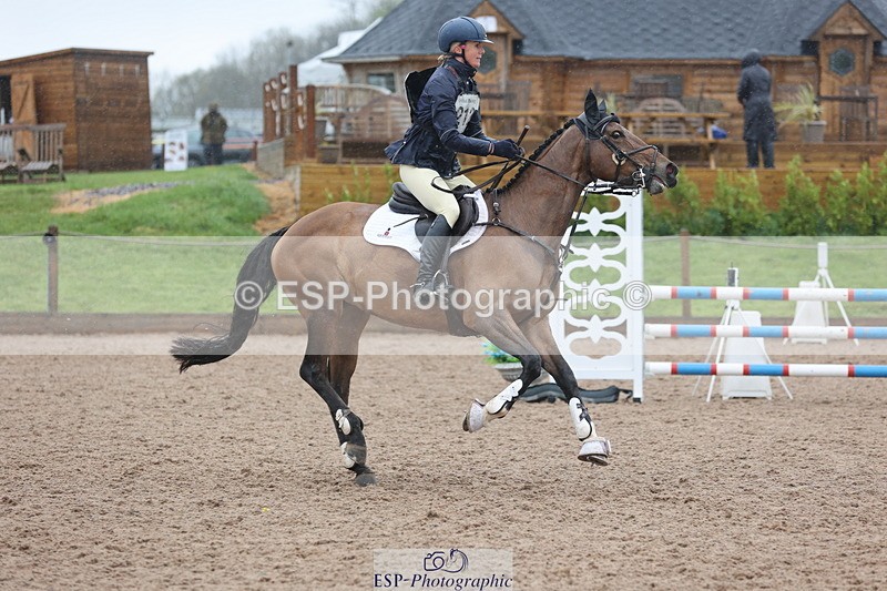 250418-133117-04008 - 212-Lucy.Lloyd-WATERNISH.BRIDLE.LANE