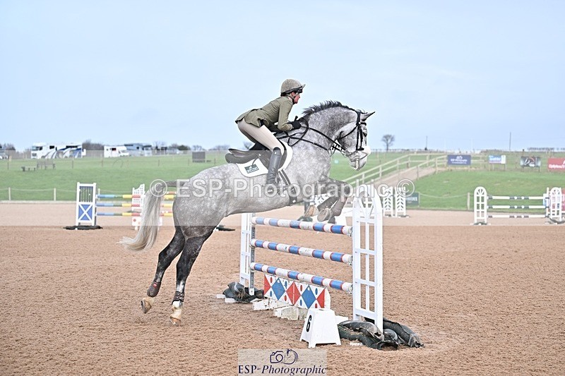 260211-130846-00492 - Cls 5 Foxhunter and 1.20m