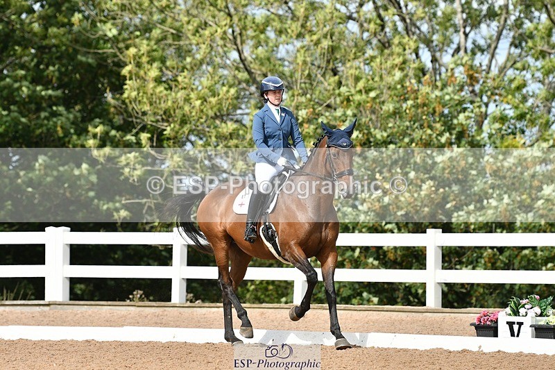 250906-124342-02780 - 087-Lauren.LanikSew.N.Sew