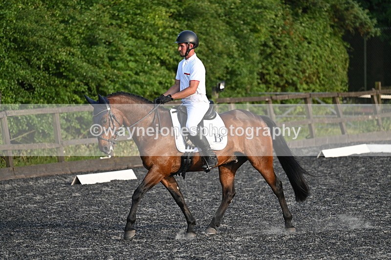 WJ7_0185 - Time 19:22 to 19:36