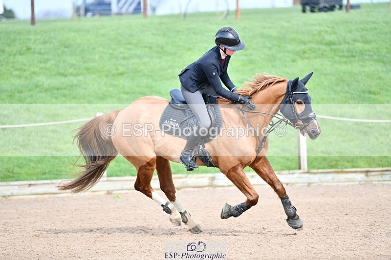 260313-130319-01689 - Cls 3 + 4 Snr Foxhunter and 1.20m Open