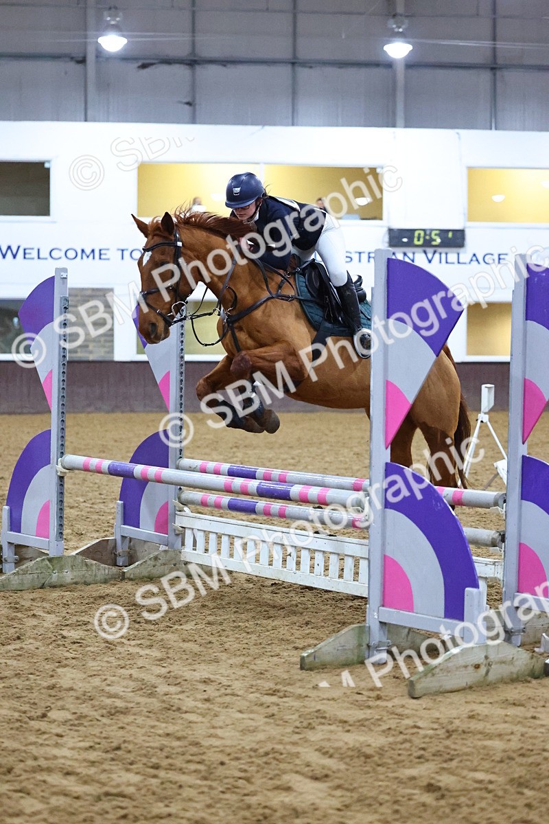 SBM_002618 - Class 6 - Holly & Ivy Stakes - 90cm