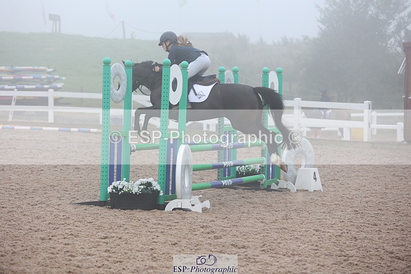 240630A-080803-11098 - Cls 30 British Novice and 80cm Open