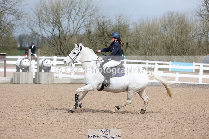 240406A-112031-03022 - Cls 20 British Novice and 90cm Open