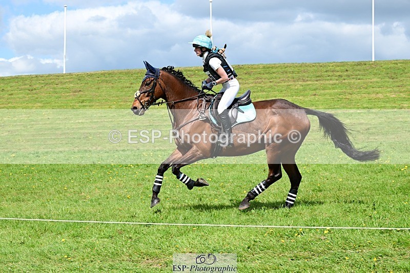 260419-135019-14373 - R-865-Gemma.Holdway