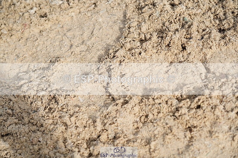 250613A-081916-00930 - Cls 8 85cm Schooling Round