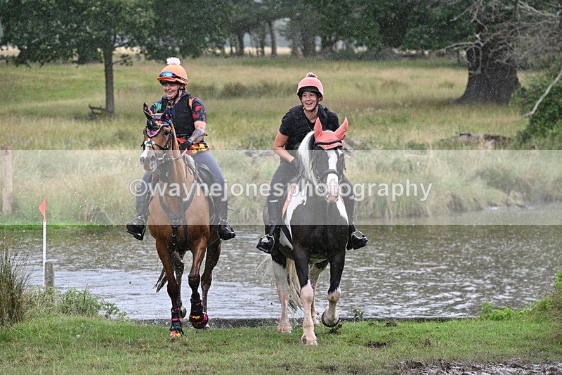 WJ7_4952 - Time at Water 14:00 to 14:53