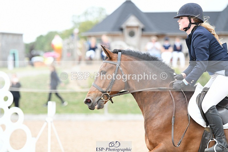 250807-135127-01386 - 90cm Round 2