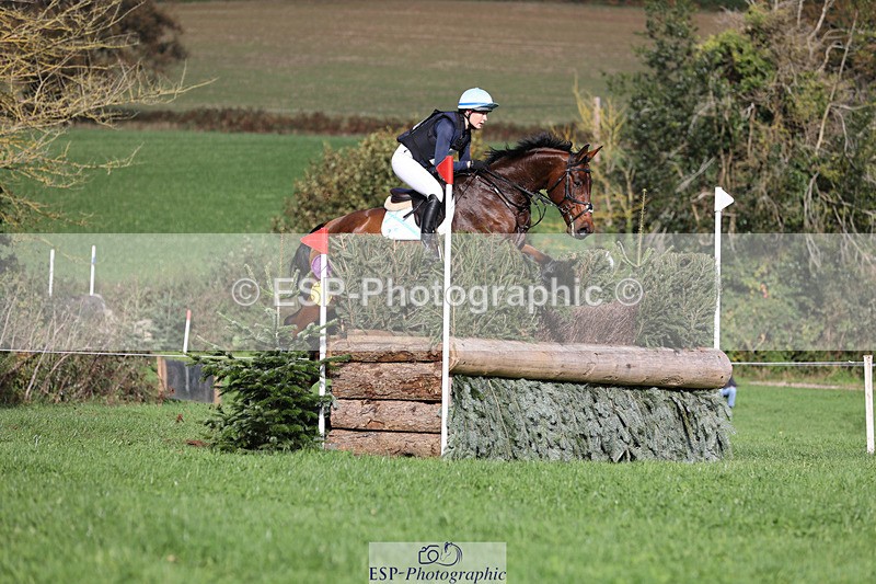 241025-123744-08108 - 105-Bella.Innes.Ker-MBF.KELVIN.DELLA.CACCIA