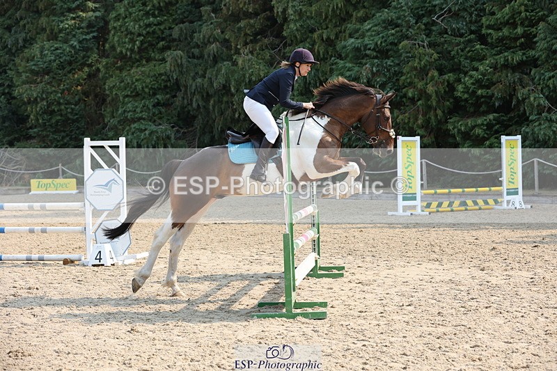 250816A-102159-00676 - Cls 3 Snr British Novice