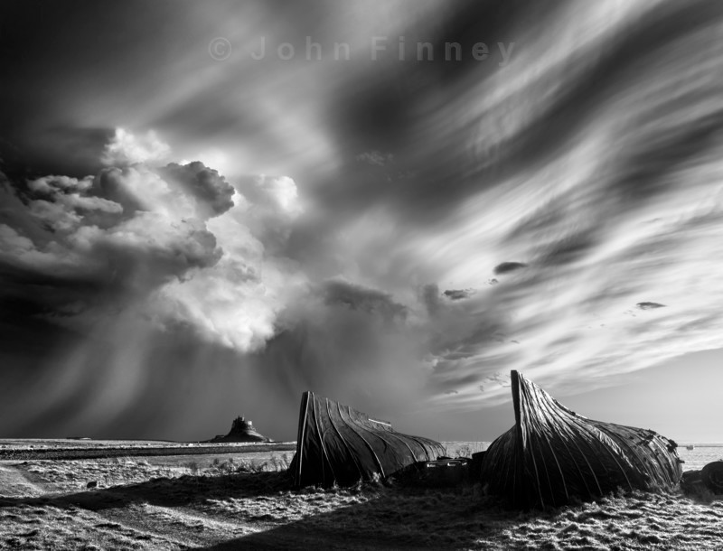 Lindisfarne. Northumberland. - Extraordinary Black-and-white Photographs