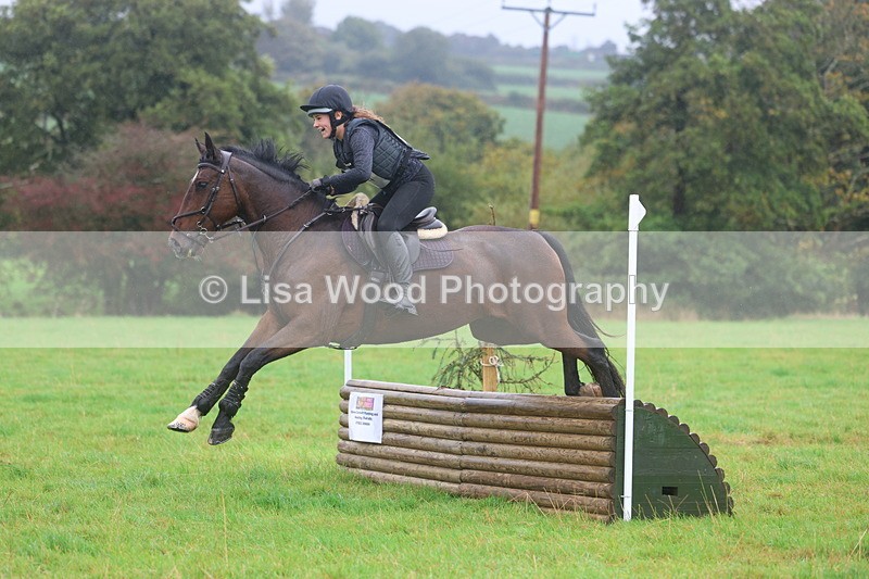 3E7A1185 - Class 2: 70cm: Half Roll Top